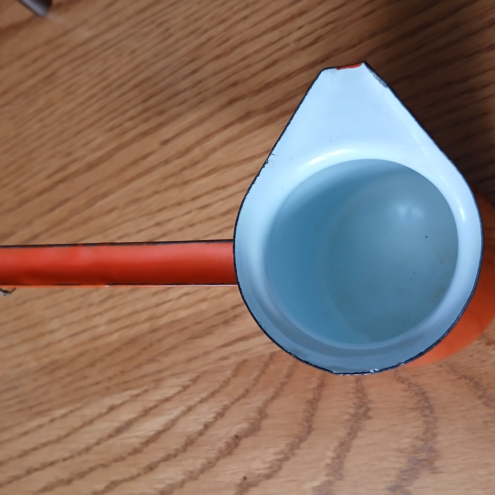 Vintage Orange Enamel Cup with Handle - Picture 2 of 4